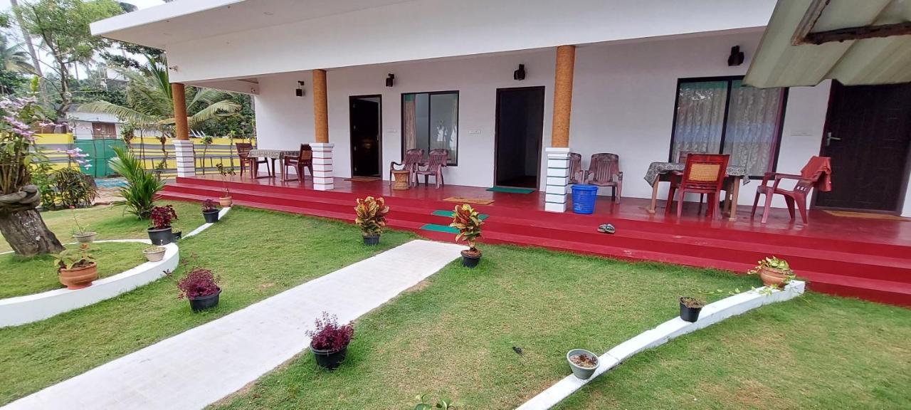 Marari Phoenix Beach Homestay Марарикулам Экстерьер фото