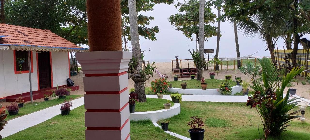 Marari Phoenix Beach Homestay Марарикулам Экстерьер фото