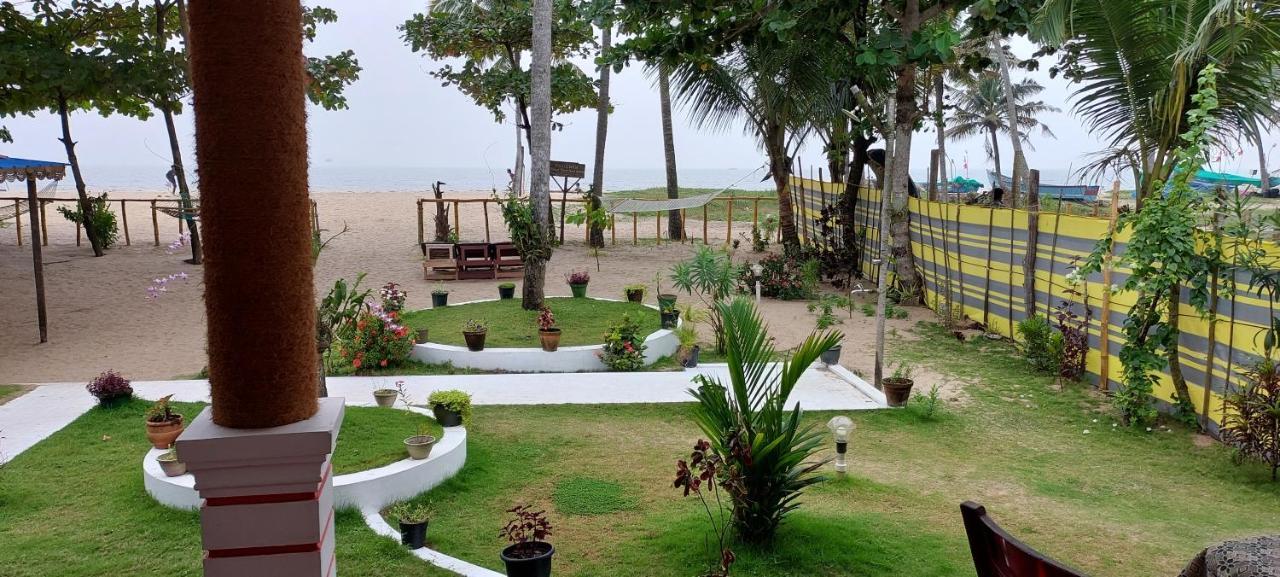 Marari Phoenix Beach Homestay Марарикулам Экстерьер фото